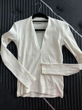 Zara White Ribbed Deep V-Neck Long Sleeve Top